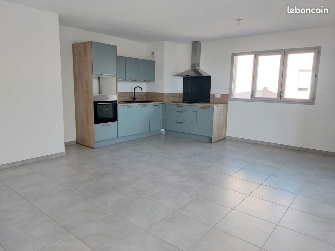 Appartement à louer, 75m², Suze-la-Rousse