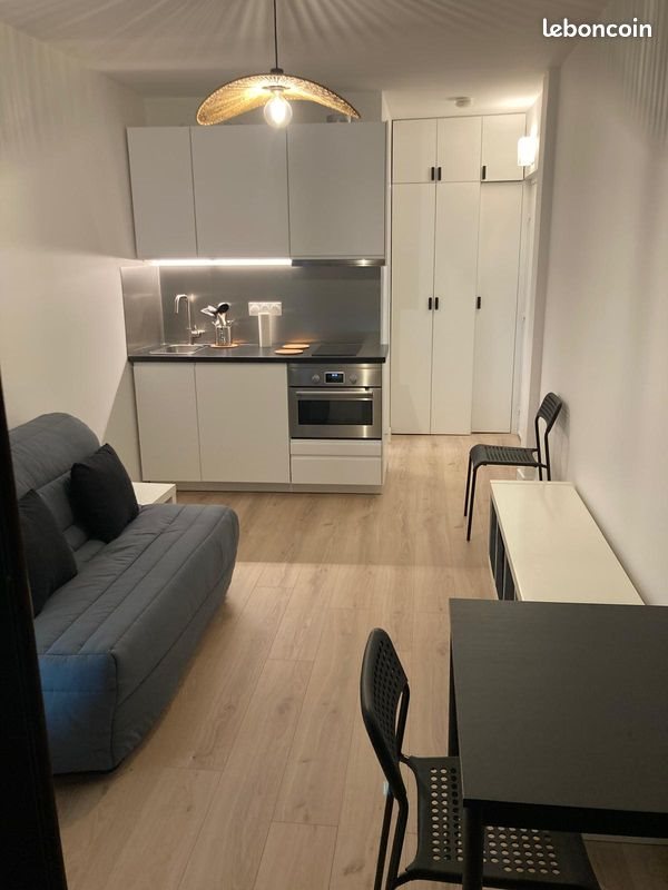 Appartement à louer, 16m², Sèvres