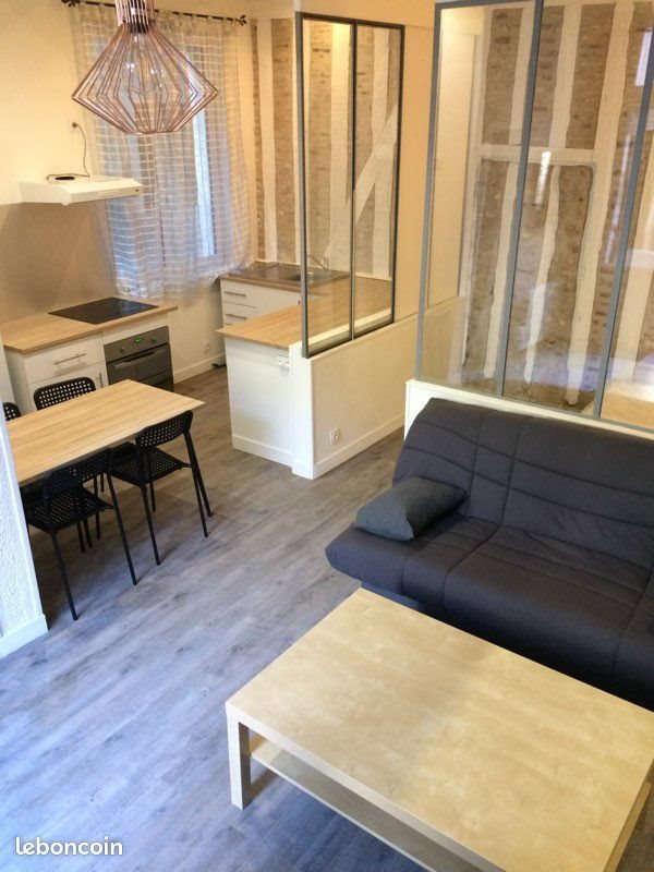 Appartement à louer, 32m², Tours