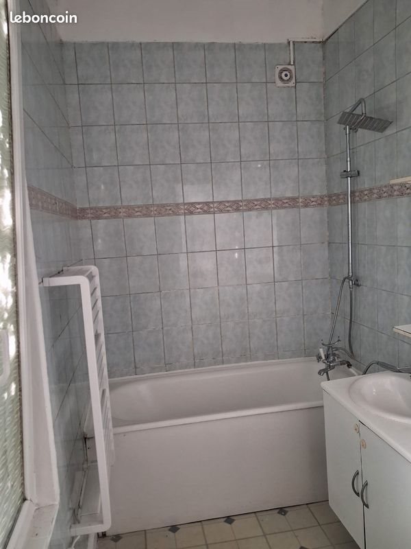 Appartement à louer, 804m², Réhon