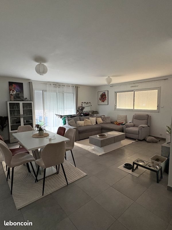 Maison à louer, 92m², Clisson