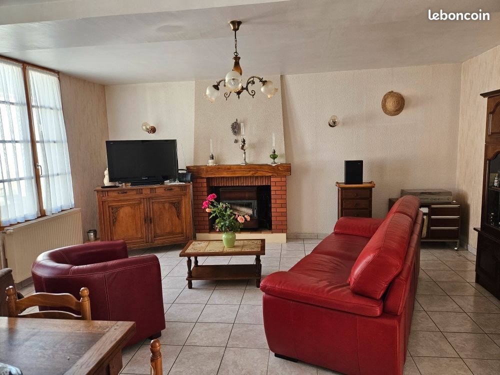 Maison à vendre, 82m², Vernoil-le-Fourrier
