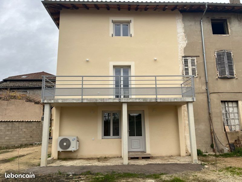 Maison à louer, 86m², Pont-de-Veyle