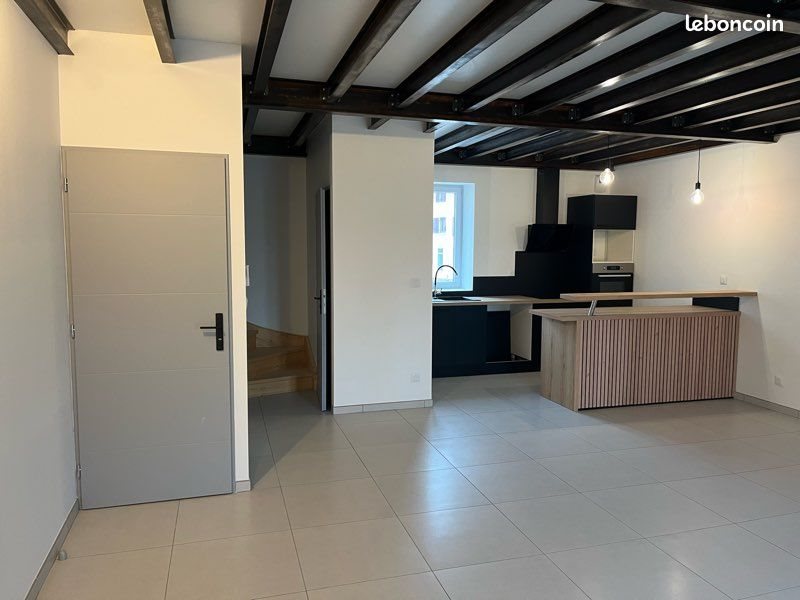 Maison à louer, 86m², Pont-de-Veyle