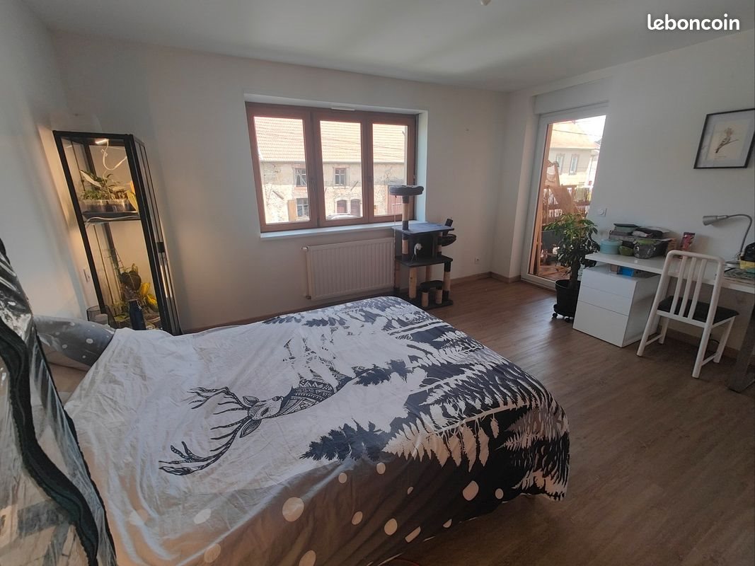 Appartement à louer, 65m², Dolving