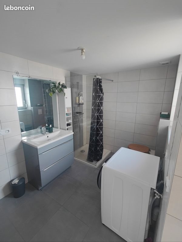 Appartement à louer, 65m², Dolving