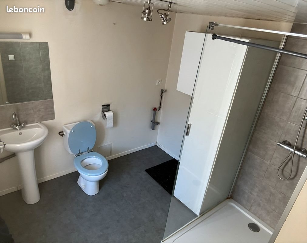Appartement à louer, 28m², Lamure-sur-Azergues