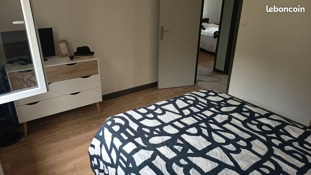 Maison à louer, 14m², Lissac-sur-Couze