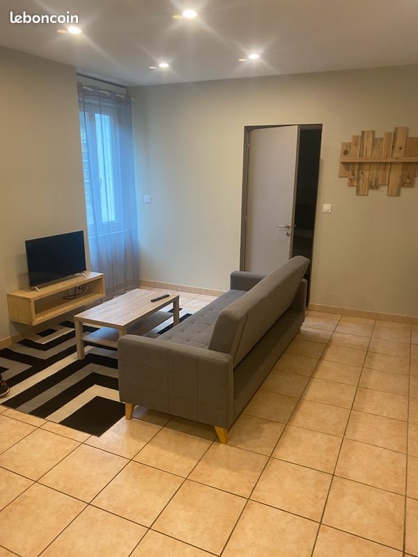 Appartement à louer, 37m², Lacaune