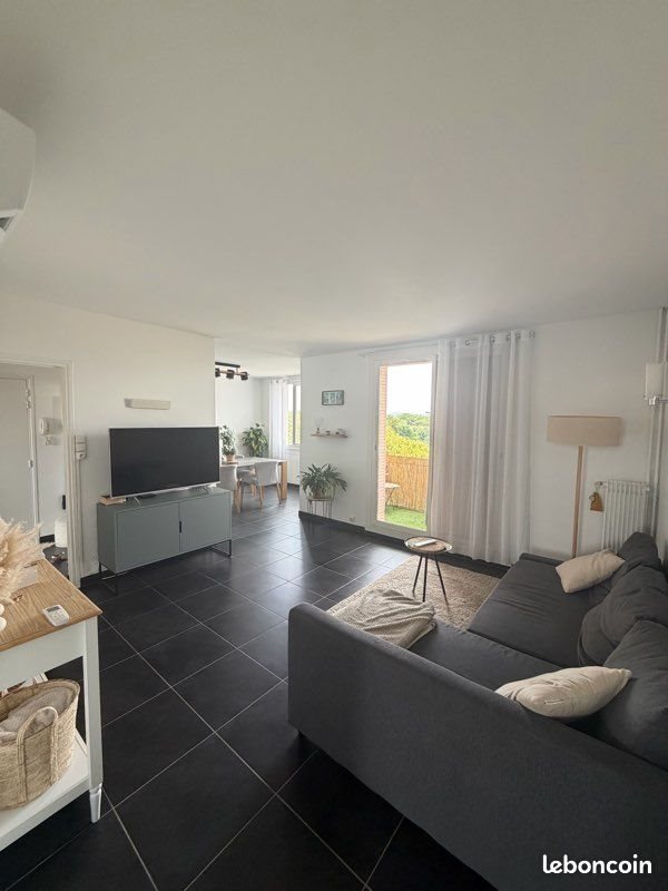 Appartement à louer, 80m², Pont-Saint-Esprit