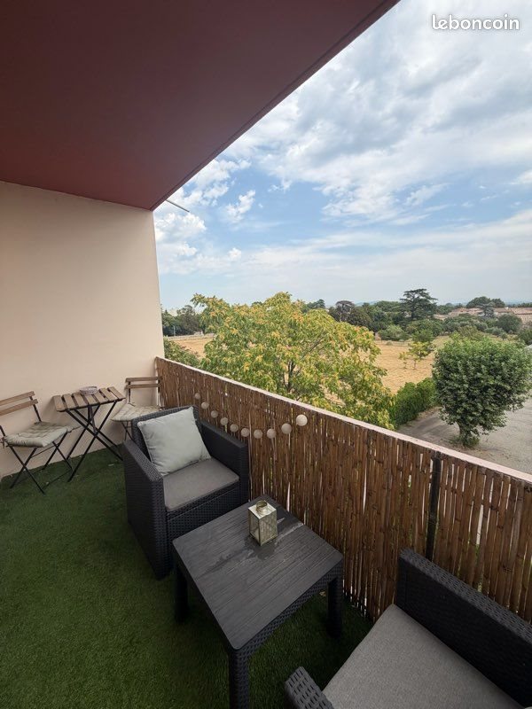 Appartement à louer, 80m², Pont-Saint-Esprit