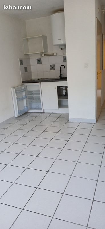 Appartement à louer, 19m², Talence
