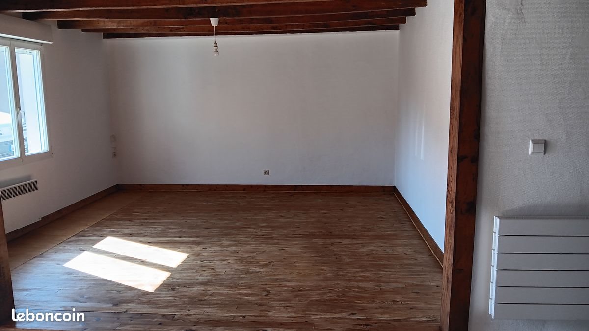 Maison à louer, 85m², Preures