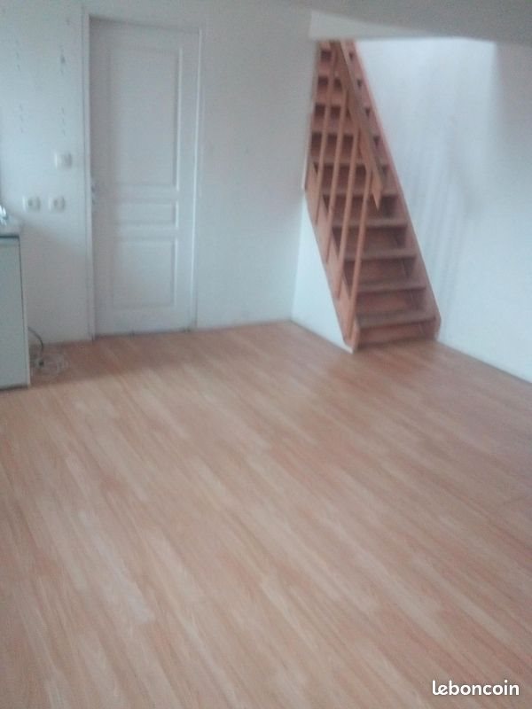 Appartement à louer, 30m², Croix