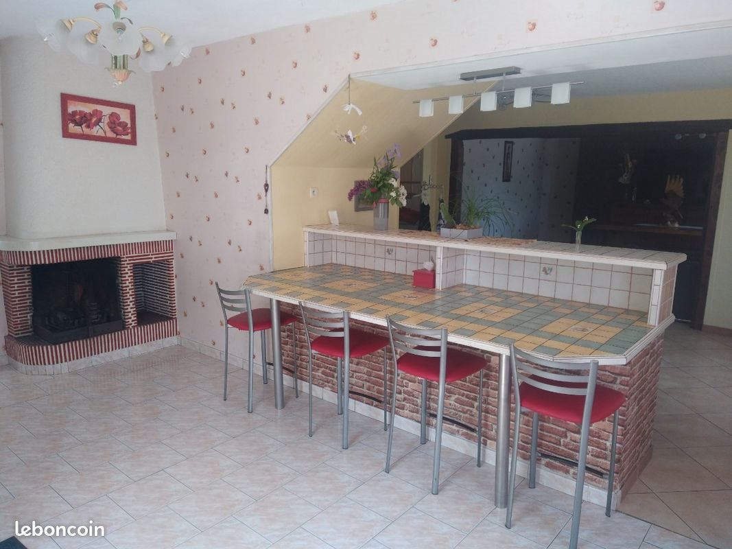 Maison à vendre, 170m², Poillé-sur-Vègre