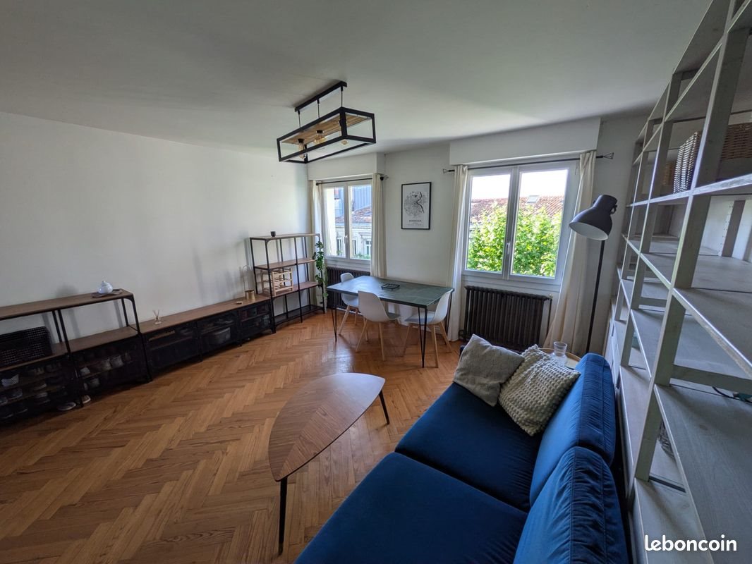 Appartement à louer, 49m², Bordeaux