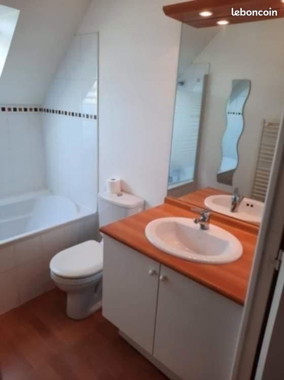 Maison à louer, 70m², Carantec