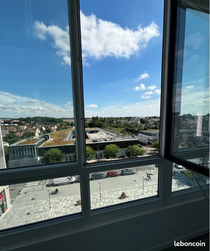 Appartement à louer, 65m², Louvres
