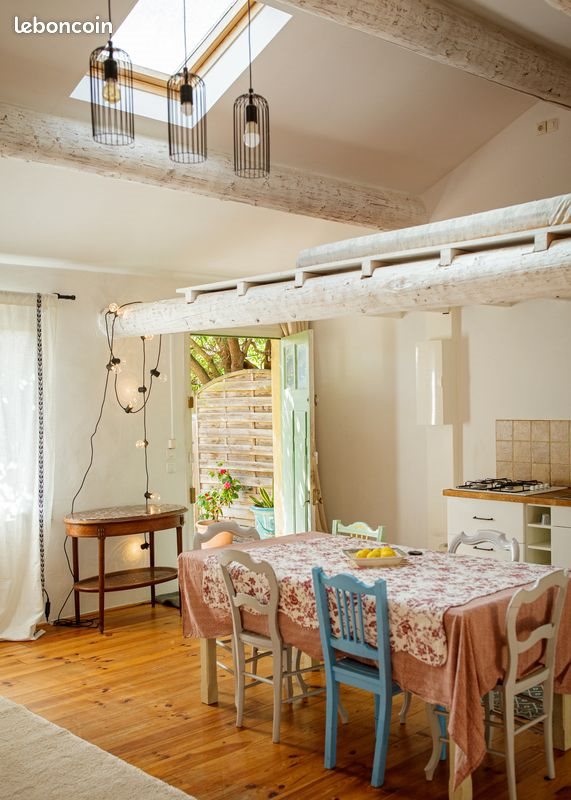 Maison à louer, 70m², Mazan