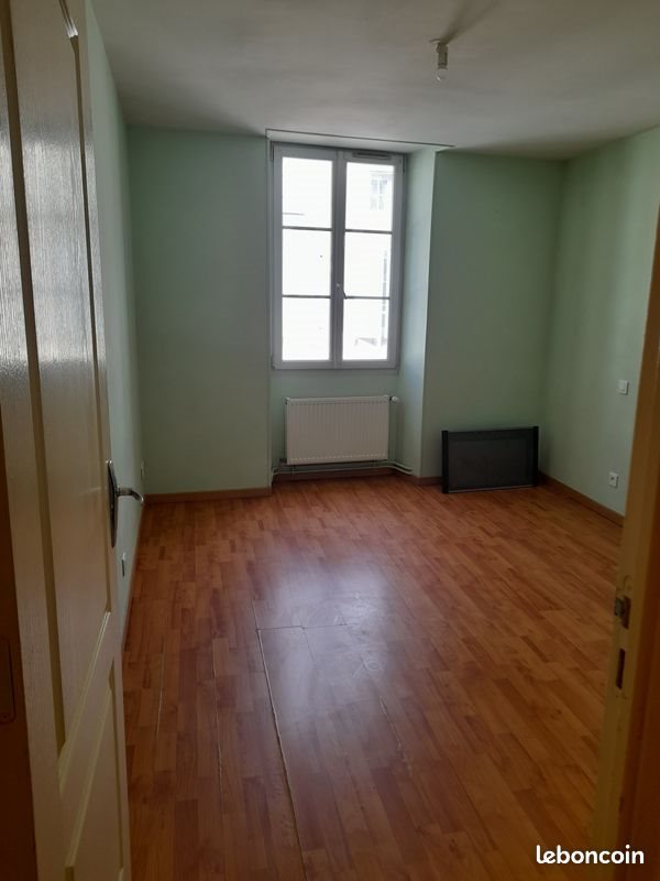 Appartement à louer, 50m², Rouillac