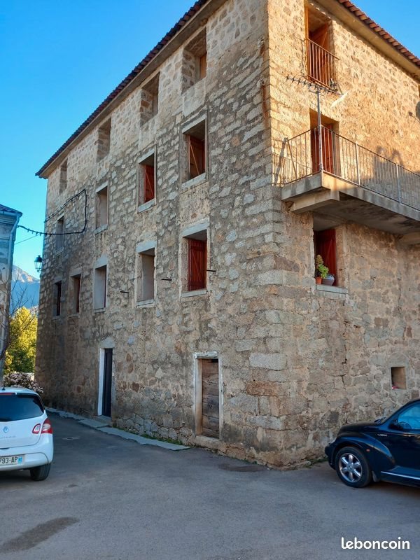 Appartement à louer, 36m², Eccica-Suarella