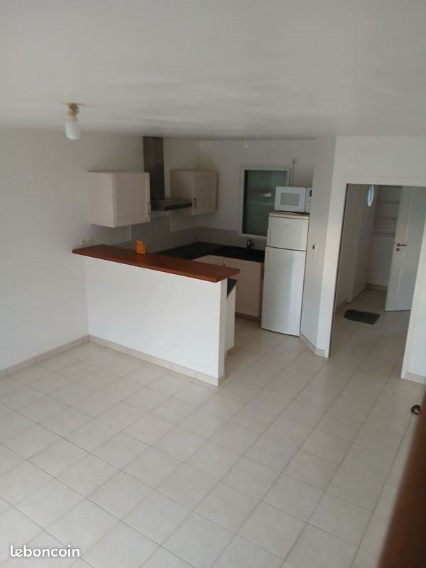 Maison à louer, 63m², Meucon