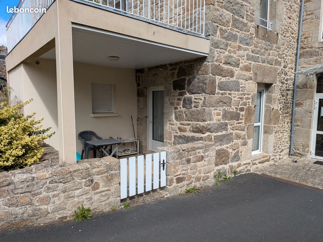 Appartement à louer, 46m², Quintin
