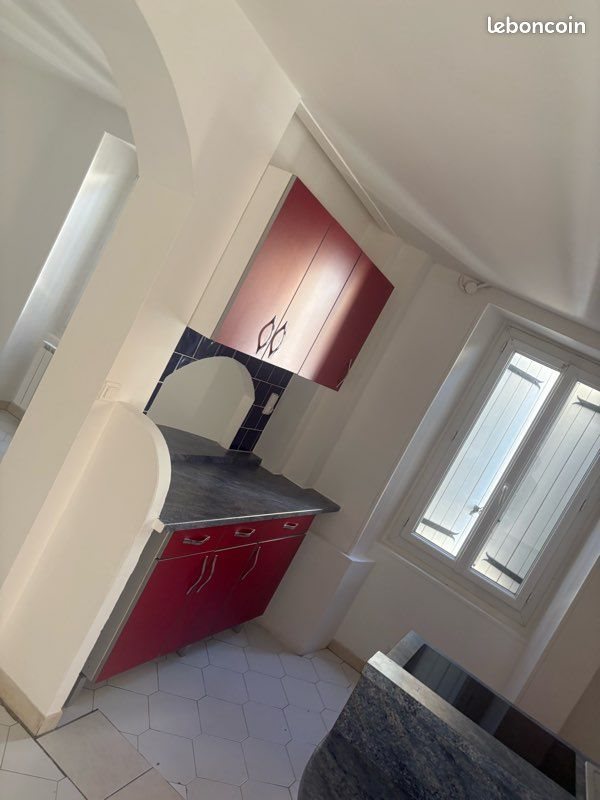 Appartement à louer, 90m², Alès