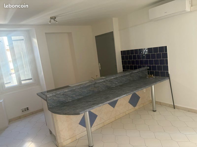 Appartement à louer, 90m², Alès