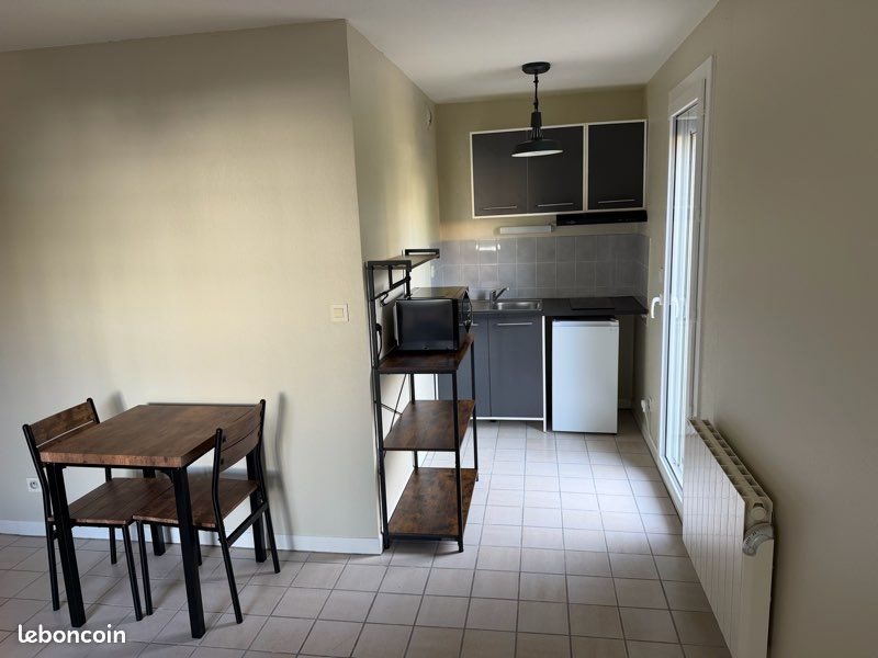 Appartement à louer, 30m², Grenoble