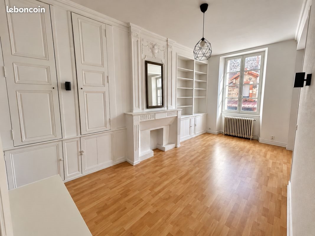 Appartement à louer, 77m², Le Puy-en-Velay