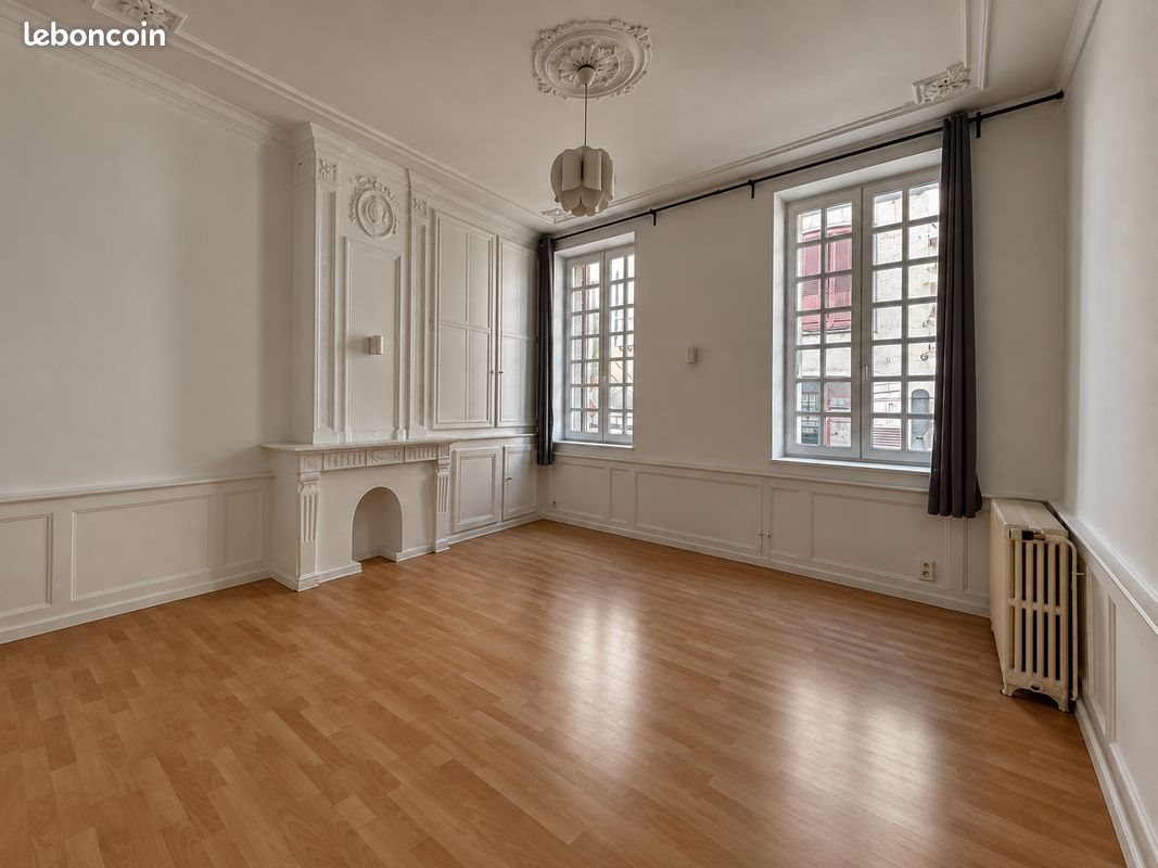 Appartement à louer, 77m², Le Puy-en-Velay