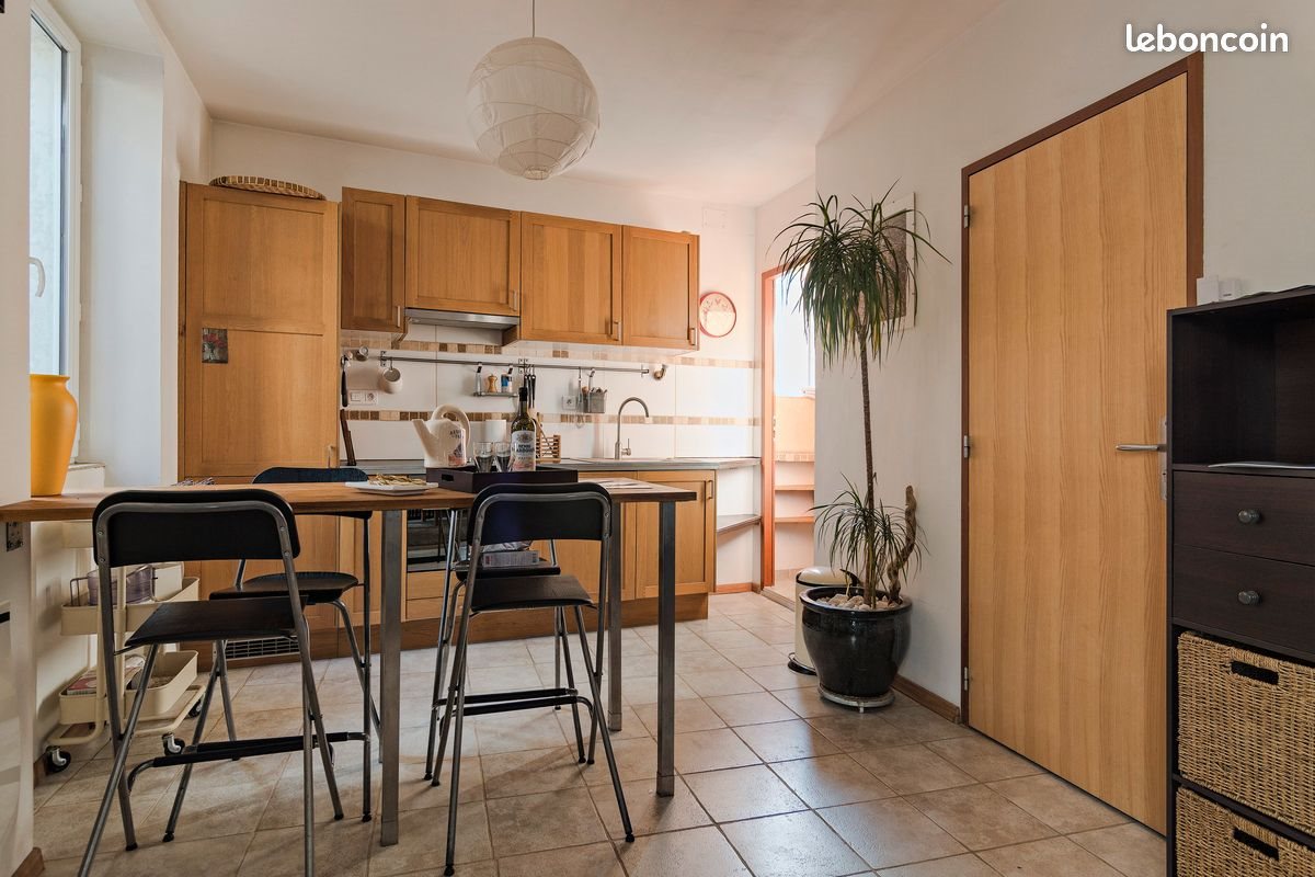 Appartement à louer, 40m², Forcalquier