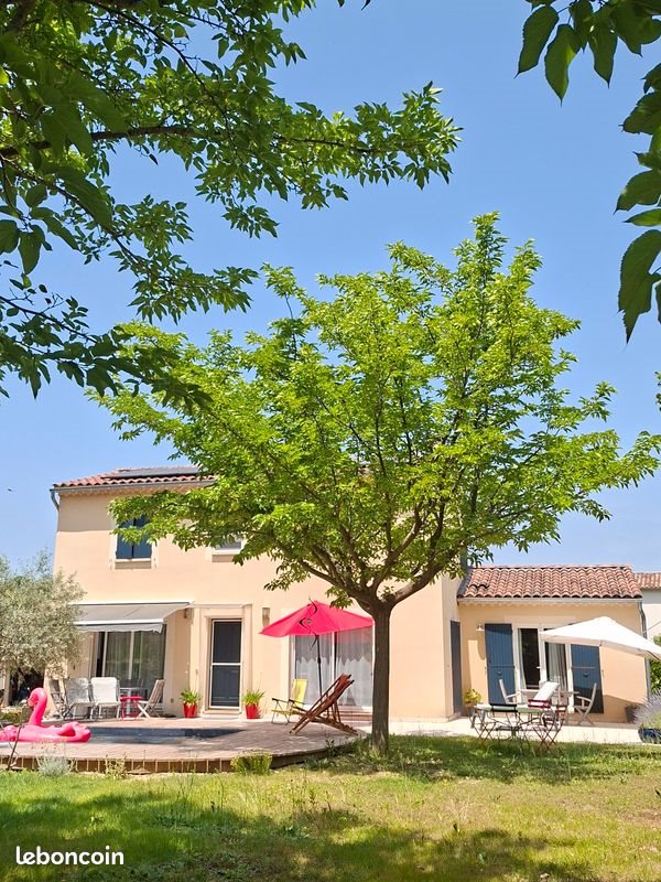 Maison à louer, 80m², Vaison-la-Romaine