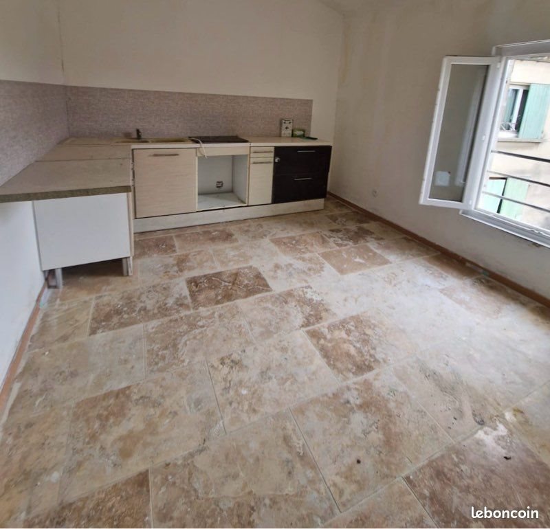 Appartement à louer, 80m², Montfrin