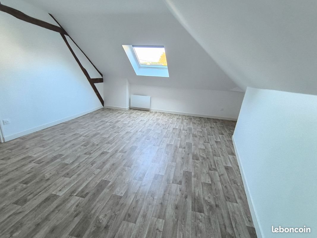 Appartement à louer, 45m², Saint-Omer-en-Chaussée