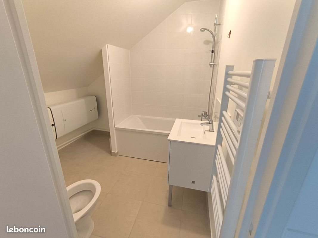 Appartement à louer, 45m², Saint-Omer-en-Chaussée