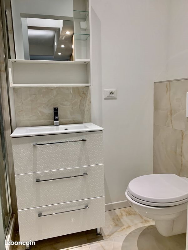 Appartement à louer, 40m², Beausoleil