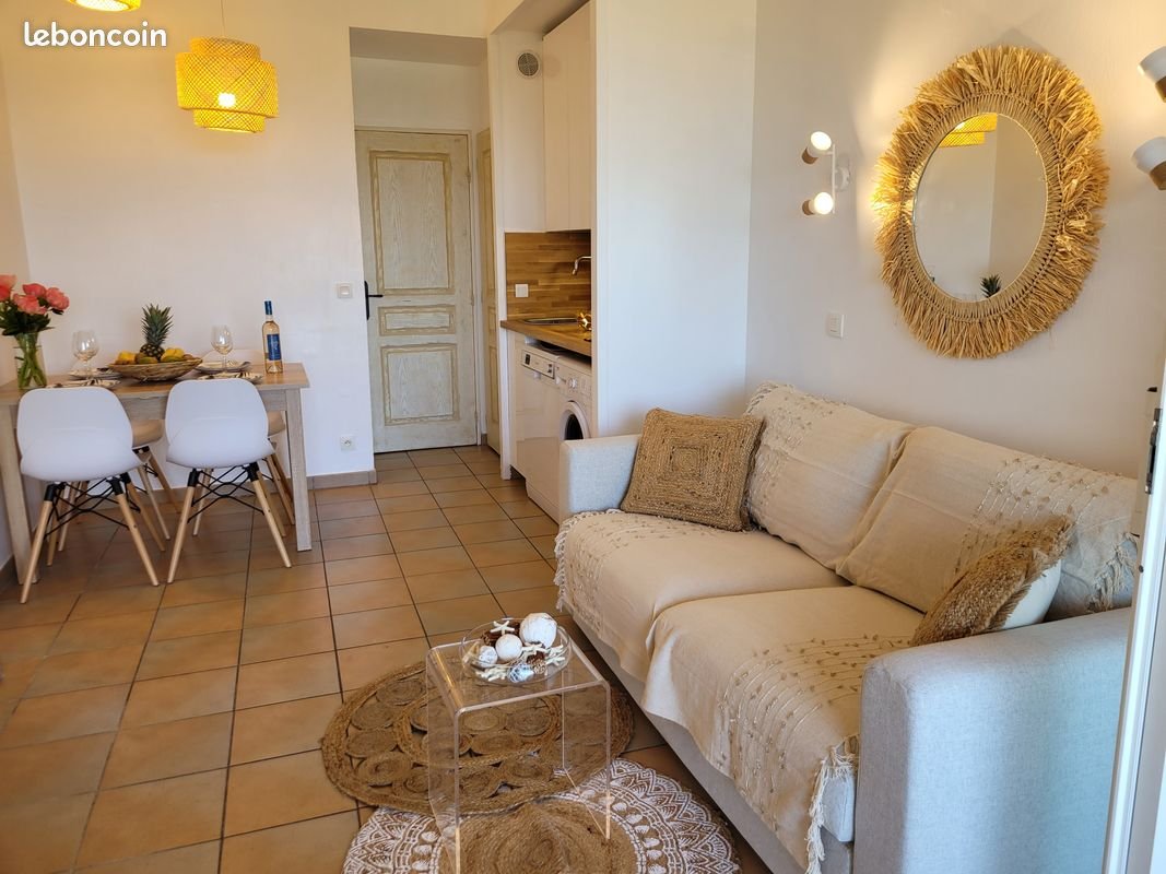 Appartement à louer, 30m², Grimaud