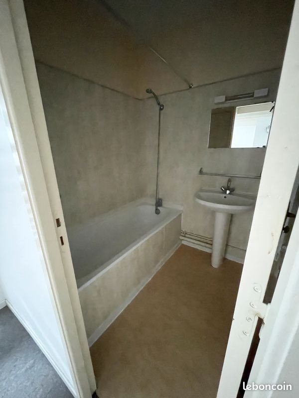 Appartement à louer, 45m², Quimper