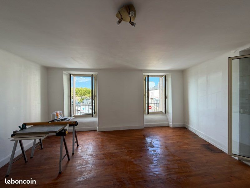 Appartement à louer, 90m², Lannemezan