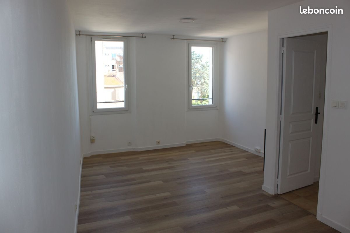 Appartement à louer, 33m², La Seyne-sur-Mer
