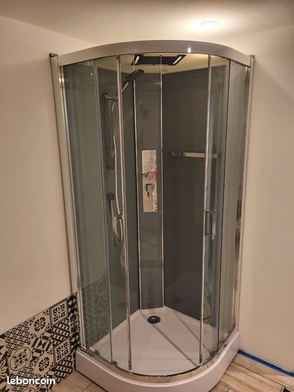 Maison à louer, 35m², Neufchâtel-en-Saosnois
