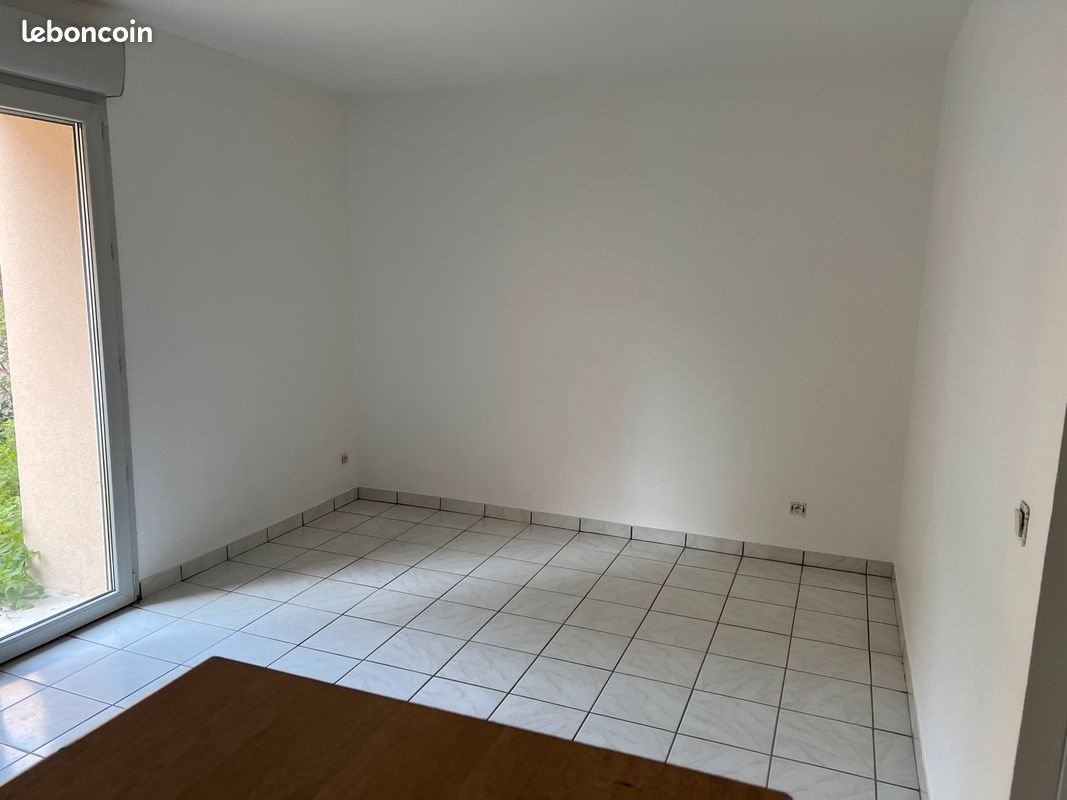 Appartement à louer, 30m², Cournon-d'Auvergne