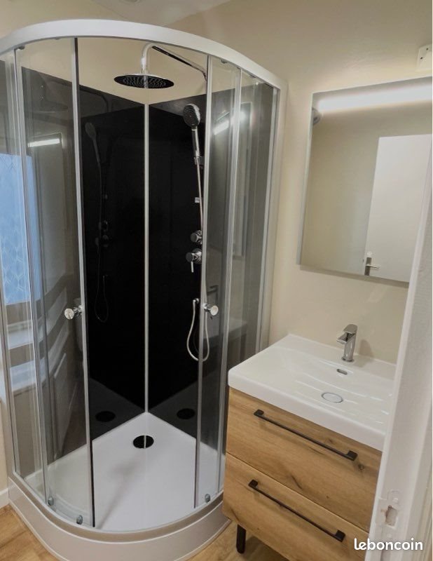 Appartement à louer, 28m², Bourbriac