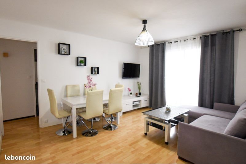 Appartement à louer, 56m², Marseille 9ème
