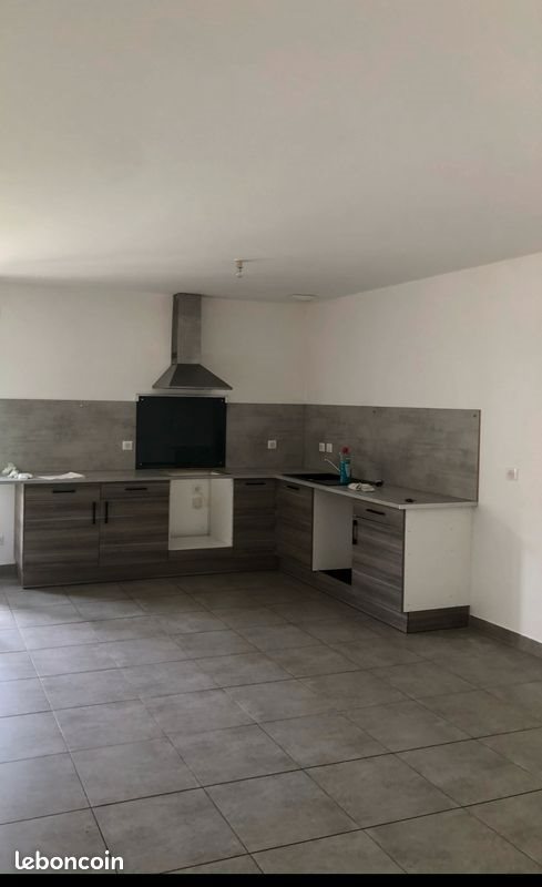 Maison à louer, 130m², Vergt