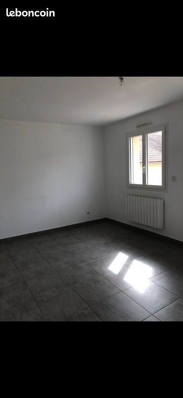 Maison à louer, 130m², Vergt