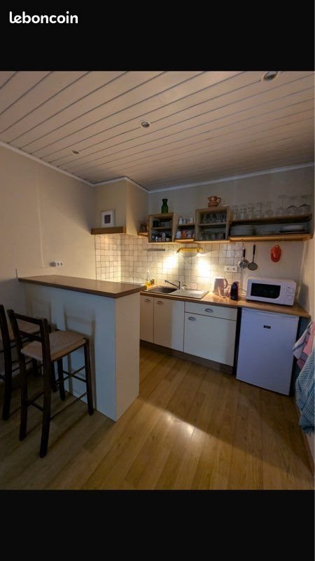Appartement à louer, 72m², La Canourgue