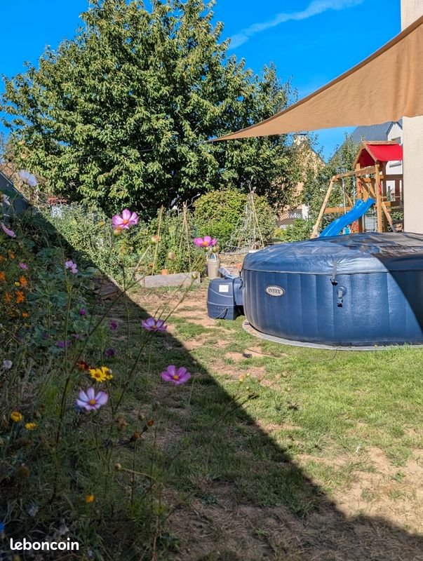 Maison à vendre, 98m², Saint-Hilaire-du-Harcouët